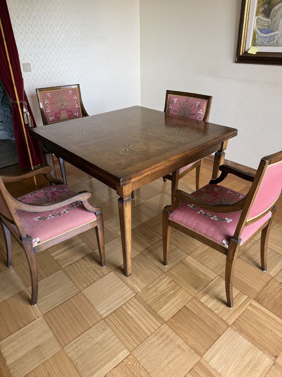 Tavoli: Table avec rallonge et 6 chaises style directoire – Usato da Clarens venduto da Gabi0062