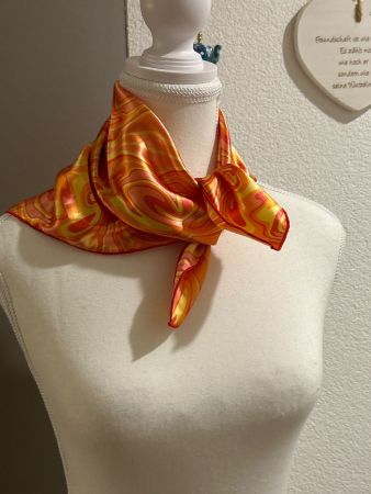 Foulard  orange-gelb Gr. 54/51 cm