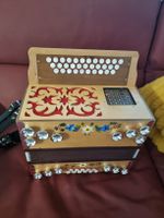 Spezial Selbstspielende Handorgel mit 194 Lieder 