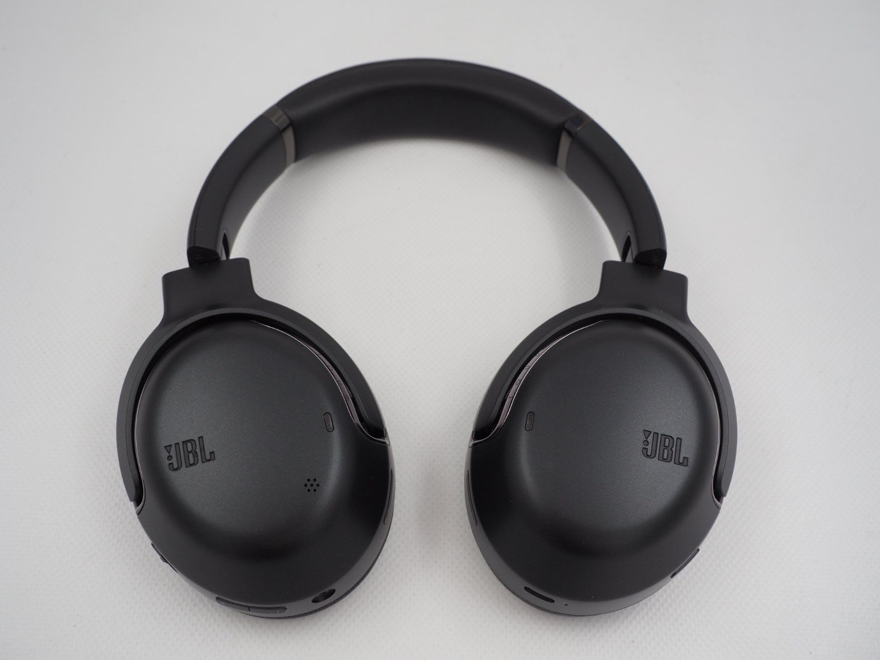 JBL Cuffie: JBL Tour One M2 Bluetooth Kopfhörer (26080702) – Usato da Zürich venduto da fundsachenverkauf 1