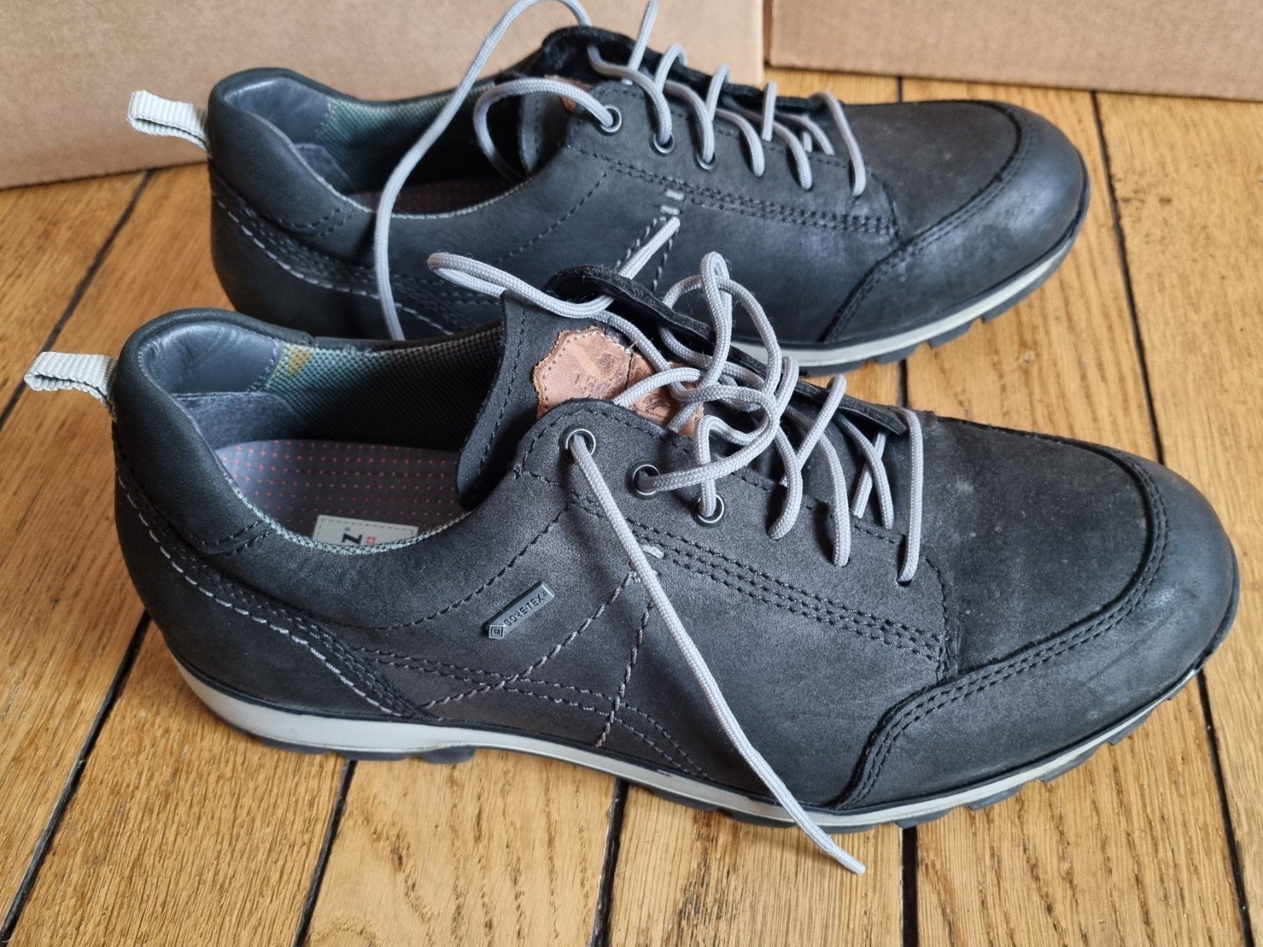 Herrenschuhe: Herren GoreTex Schuhe Grösse 41 Wanderschuhe – Gebraucht aus Schaffhausen von Leveron13 1