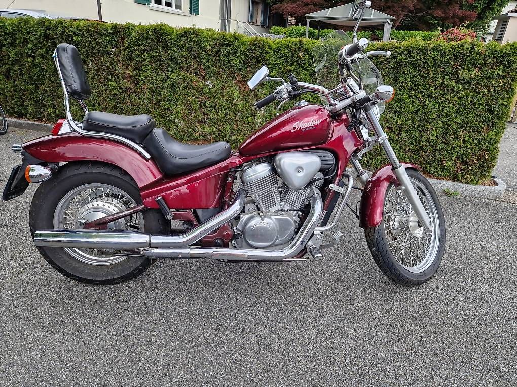 Honda Chopper: Honda Shadow 1992 – Usato da Chur venduto da juliadd