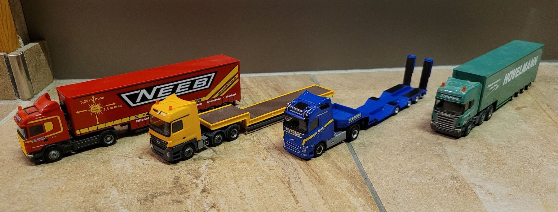 Herpa Modellbausätze & Standmodelle: Herpa LKW's 1:87 – Gebraucht aus Hettiswil von kuese85