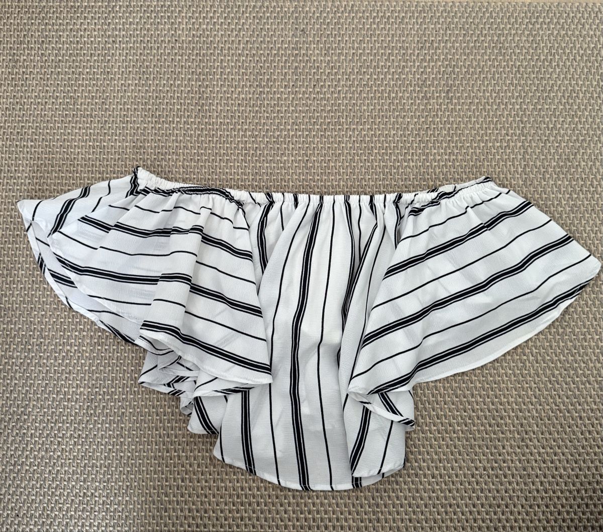 Bershka Top: Striped Summer Top – Nuovo (secondo la descrizione) da Zürich venduto da kru_8dtk 1