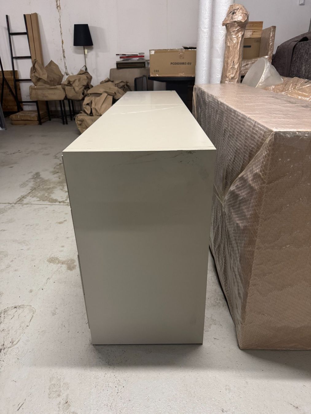 Cassettiere: Commode / Sideboard with Marble Top – Usato da Luzern venduto da Antiquesonline 5