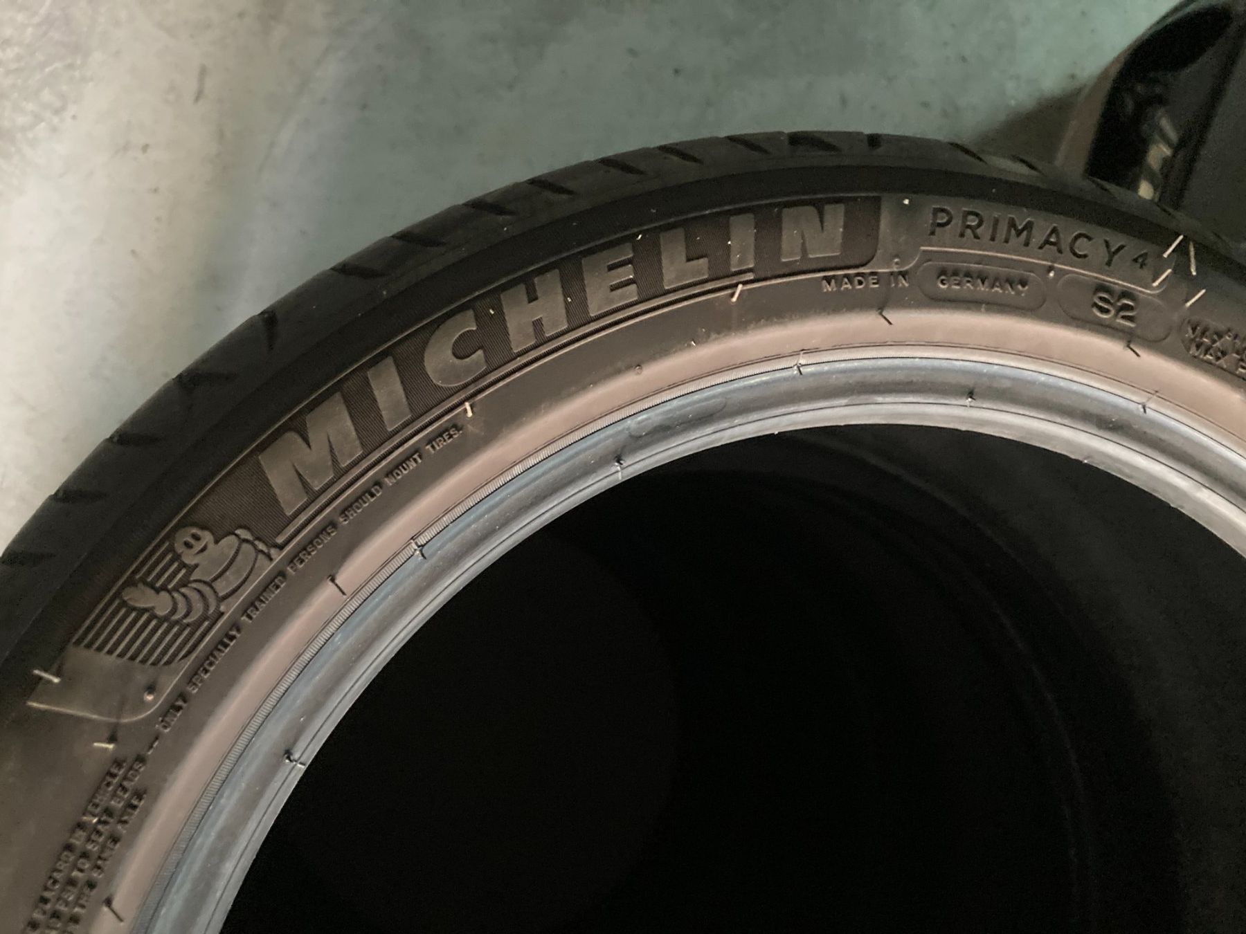 Michelin Pneus & Kompletträder: 225/45R17 Sommerpneu Michelin – Gebraucht aus Cham von WB2223 4