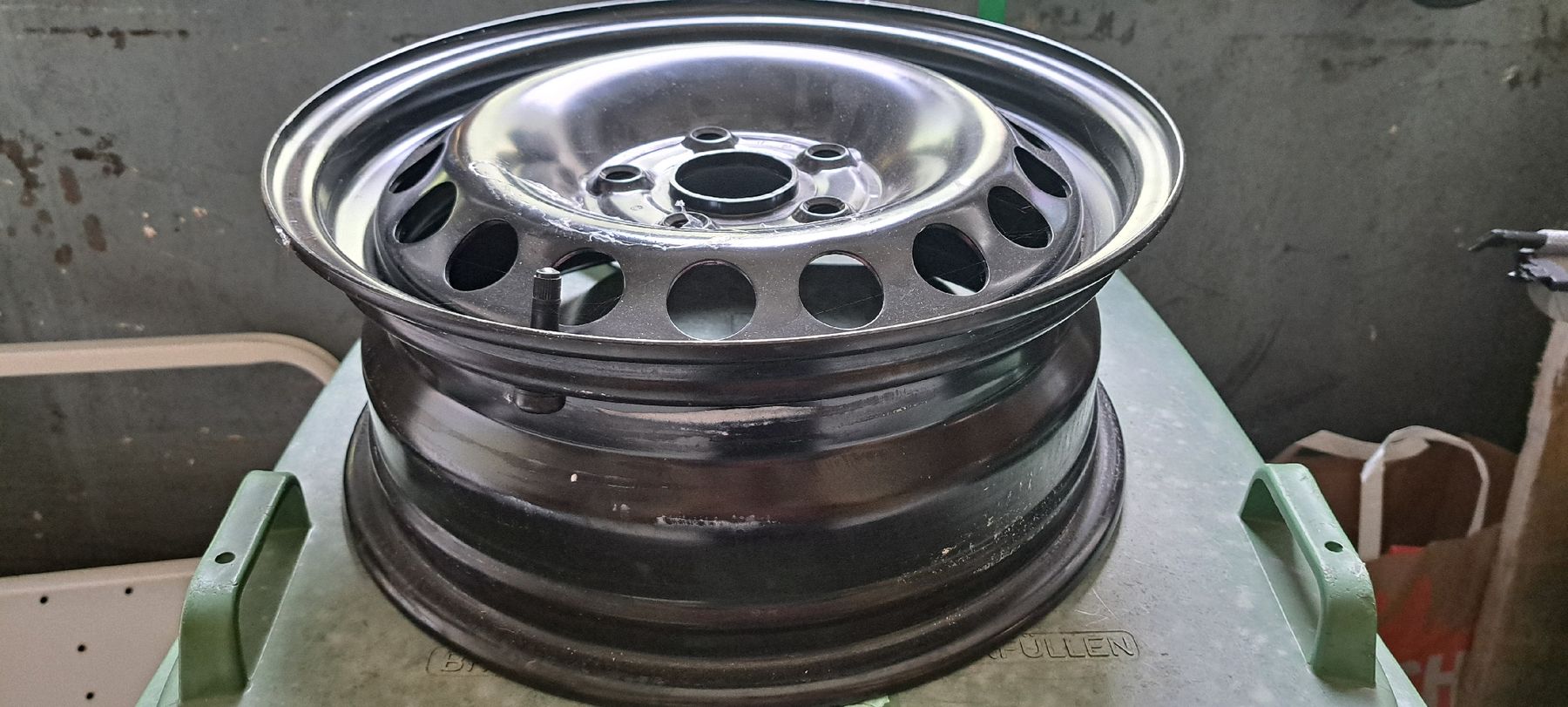 Cerchioni: Stahlfelgen, 6Jx15, ET 47 – Nuovo e nell'imballaggio originale da Unterentfelden venduto da Jaguarxk8 4
