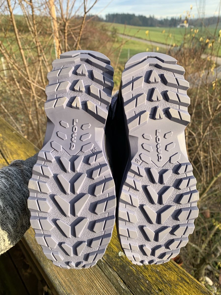 Lowa Chaussures hommes: Lowa Winterschuhe Grösse 35 – Neuf avec emballage d'origine à Detligen par Oepfeli0 3