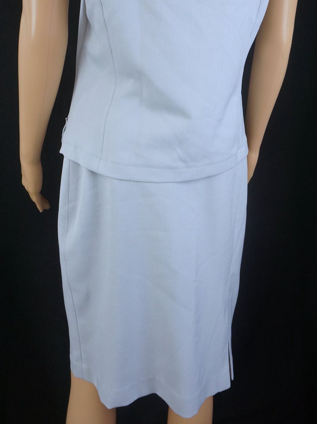Lotti di vestiti: Modern Classics hellblaues Kleiderset Gr. 38/M – Usato da Pratteln venduto da Restwert_Pratteln 7