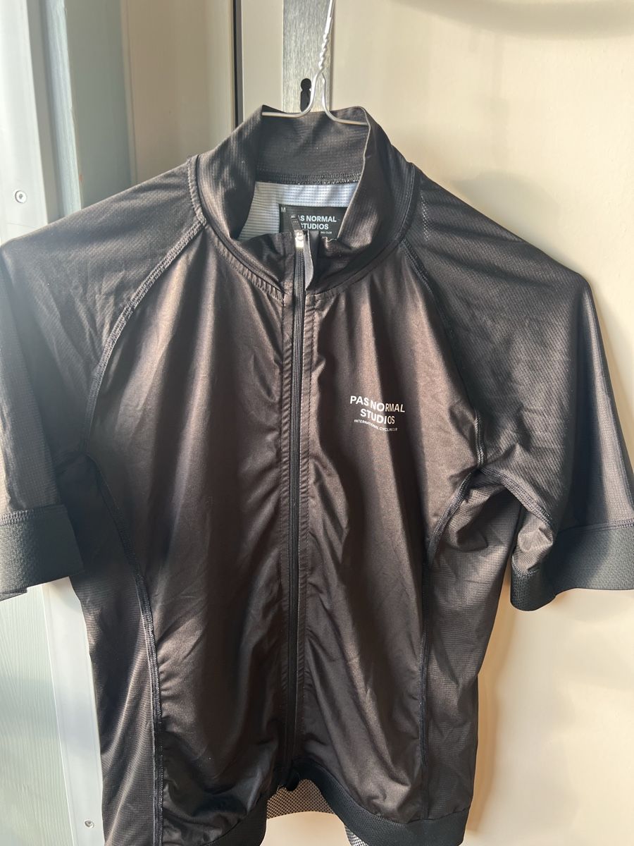 Pas Normal Studios Canottiere & Pantaloni: Pas Normal Studios Jersey – Usato da Zürich venduto da chriswolf667 1
