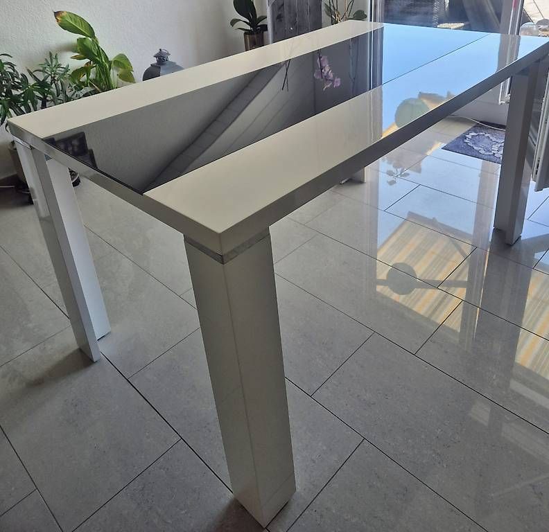 Tables: Tisch – D'occasion à Gossau ZH par tam_sb5x
