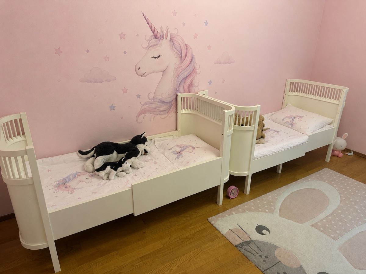 Letti: Sebra Kinderbett 2 Stück eine 200 und Zwei sind 250-. – Usato da Zug venduto da R.Jov