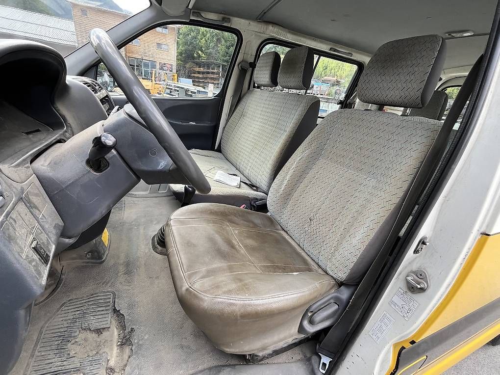 Autos: Toyota Hiace 2.7 – D'occasion à Thusis par LG.Autohandel 5