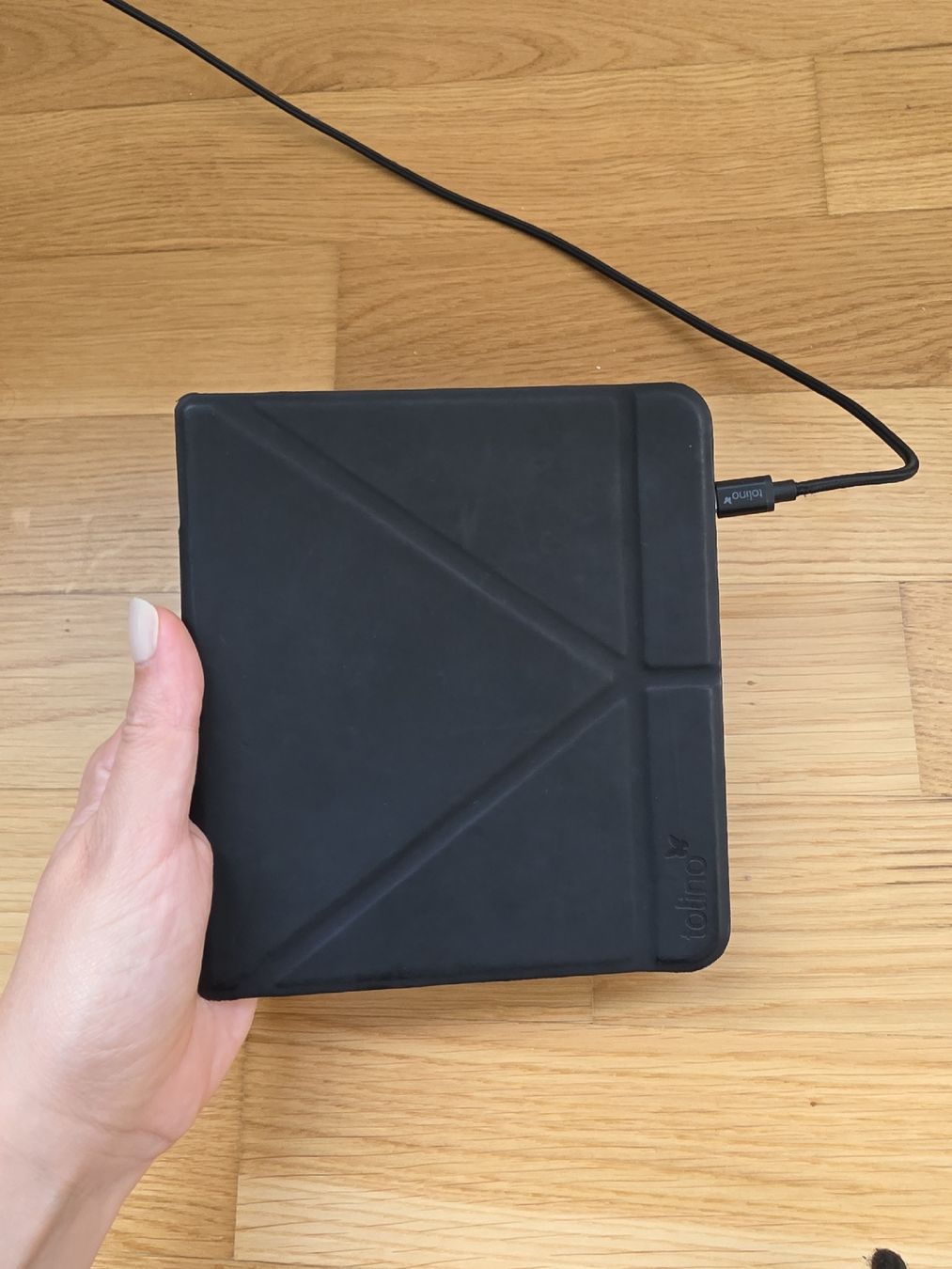 Tolino Tablet PC: Tolino Vision 5 eReader 7 mit Hülle – Usato da Schlieren venduto da est_b2px 3