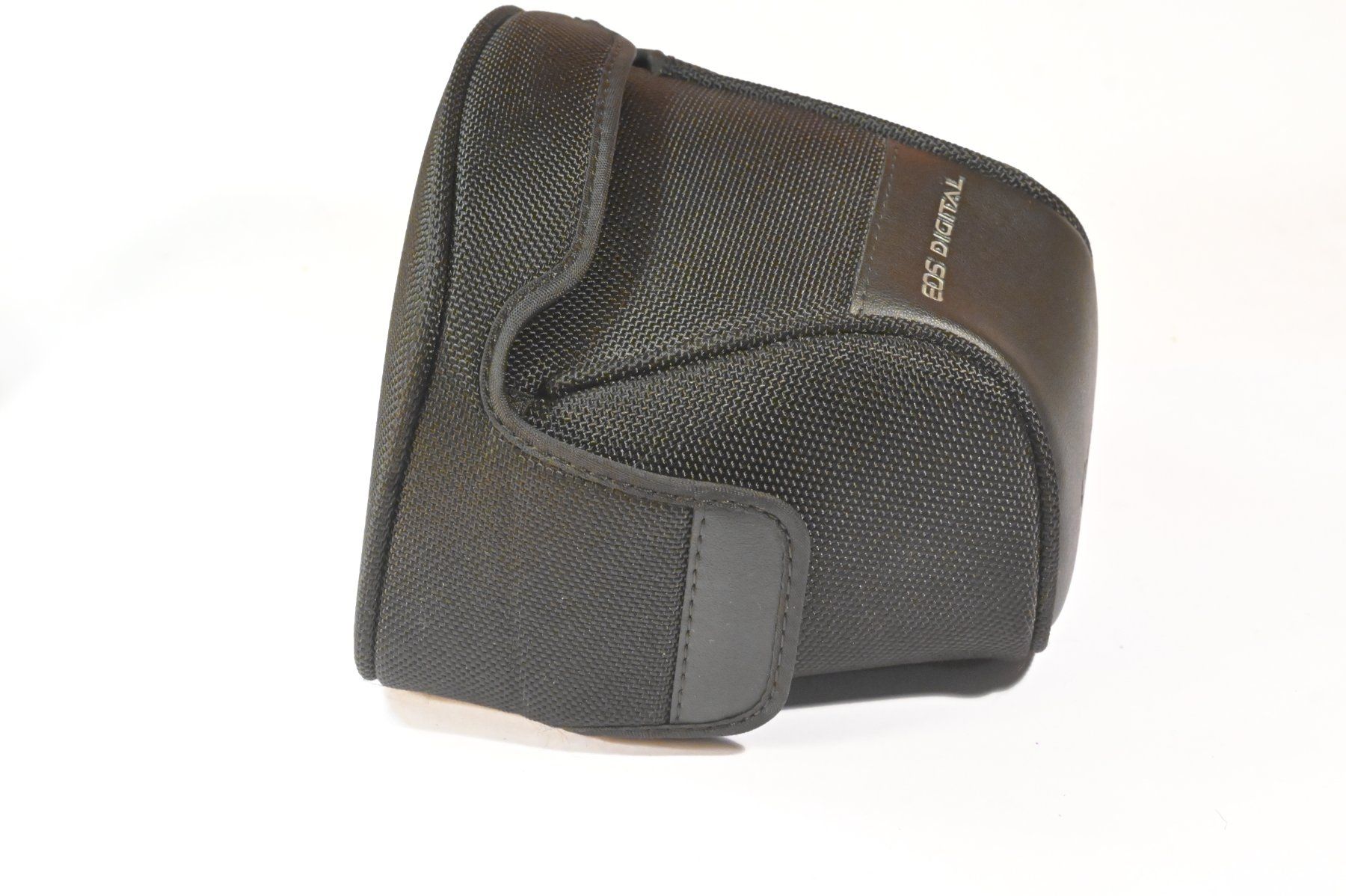 Canon Borse: Canon Kamera Tasche EH19-L – Usato da Erlinsbach venduto da Yanny 3