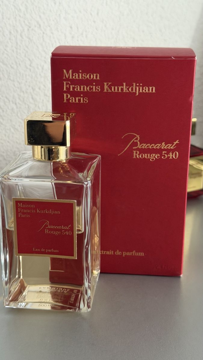 Kurkdjian Profumi & Eau de Toilette: Baccarat Rouge 540 Duftprobe 2ml – Usato da Sursee venduto da nri_sbv9