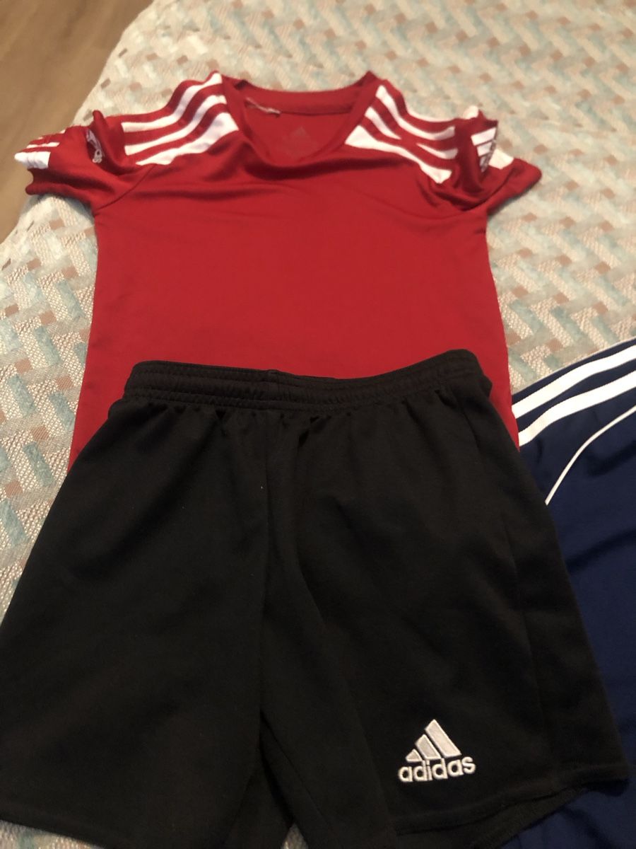 Adidas Lotti & Set di vestiti: Adidas Kinder Set – Usato da Uster venduto da mar_pqx5 1