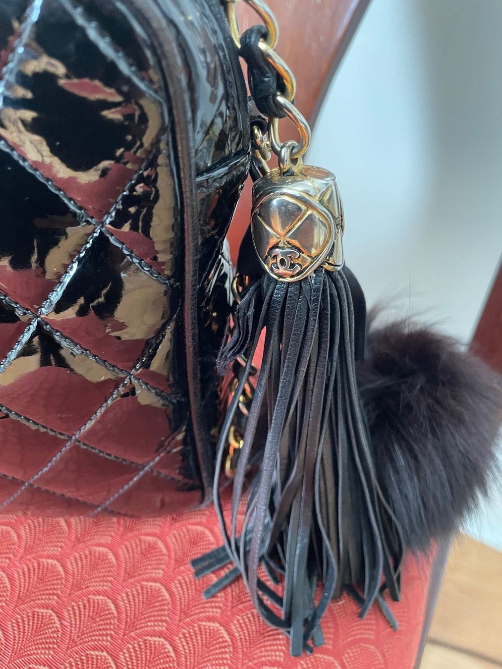 Chanel Borse da donna: Chanel patent leather camera bag – Usato da Genève venduto da lailas_things 4