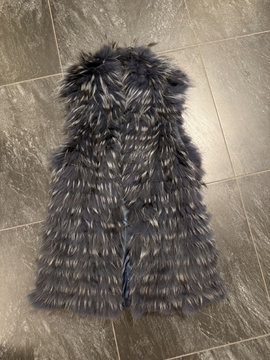 Gilets & Westen: Poncho Gillet Echtfell Leonardo  – Neu (gemäss Beschreibung) aus Däniken SO von NBdesign