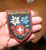 VINTAGE Badge BRAUNWALD  nos ST. GALLER STICKEREI