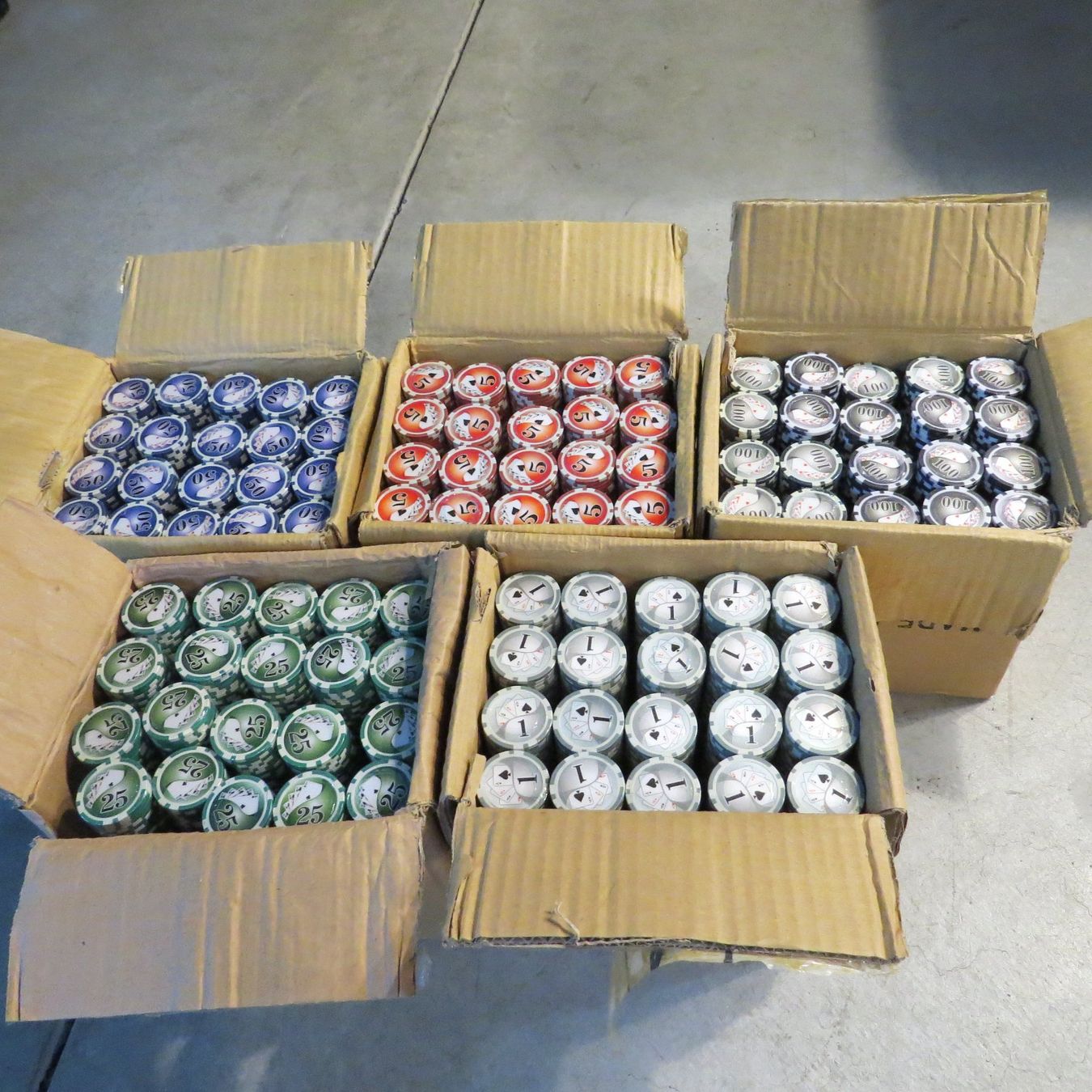 Spiele: POKER-CHIPS – Neu und originalverpackt aus Oberlunkhofen von Paco1