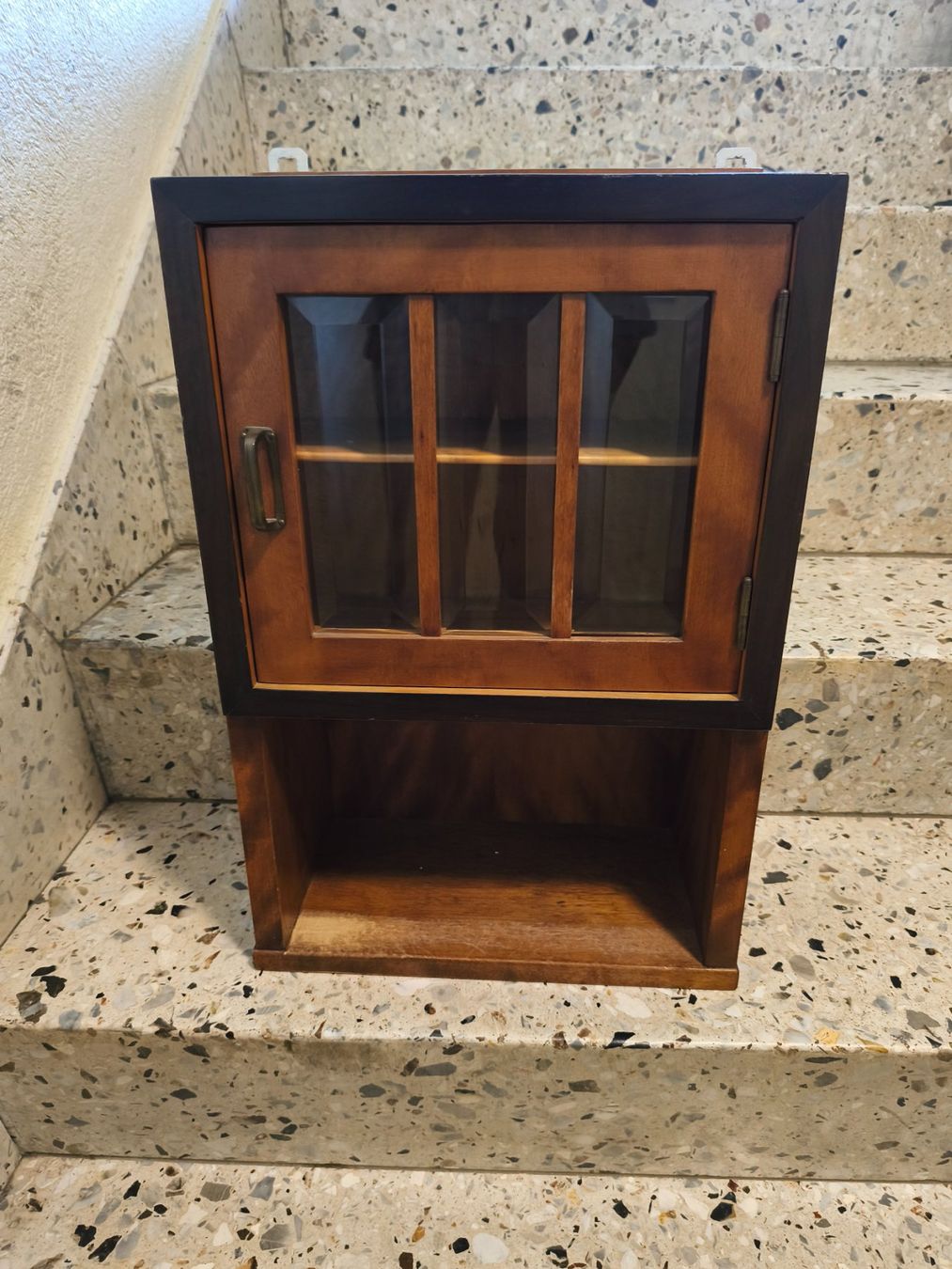 Vetrine: Vintage Wandvitrine – Usato da Zürich venduto da Jul69