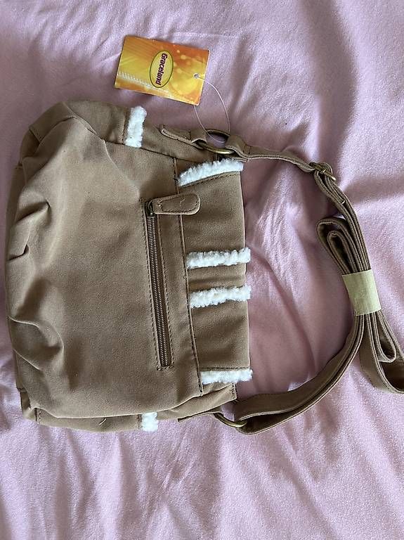 Sacs femmes: Tasche Neu Graceland – Neuf avec emballage d'origine à Sarmenstorf par ramoeneli 1