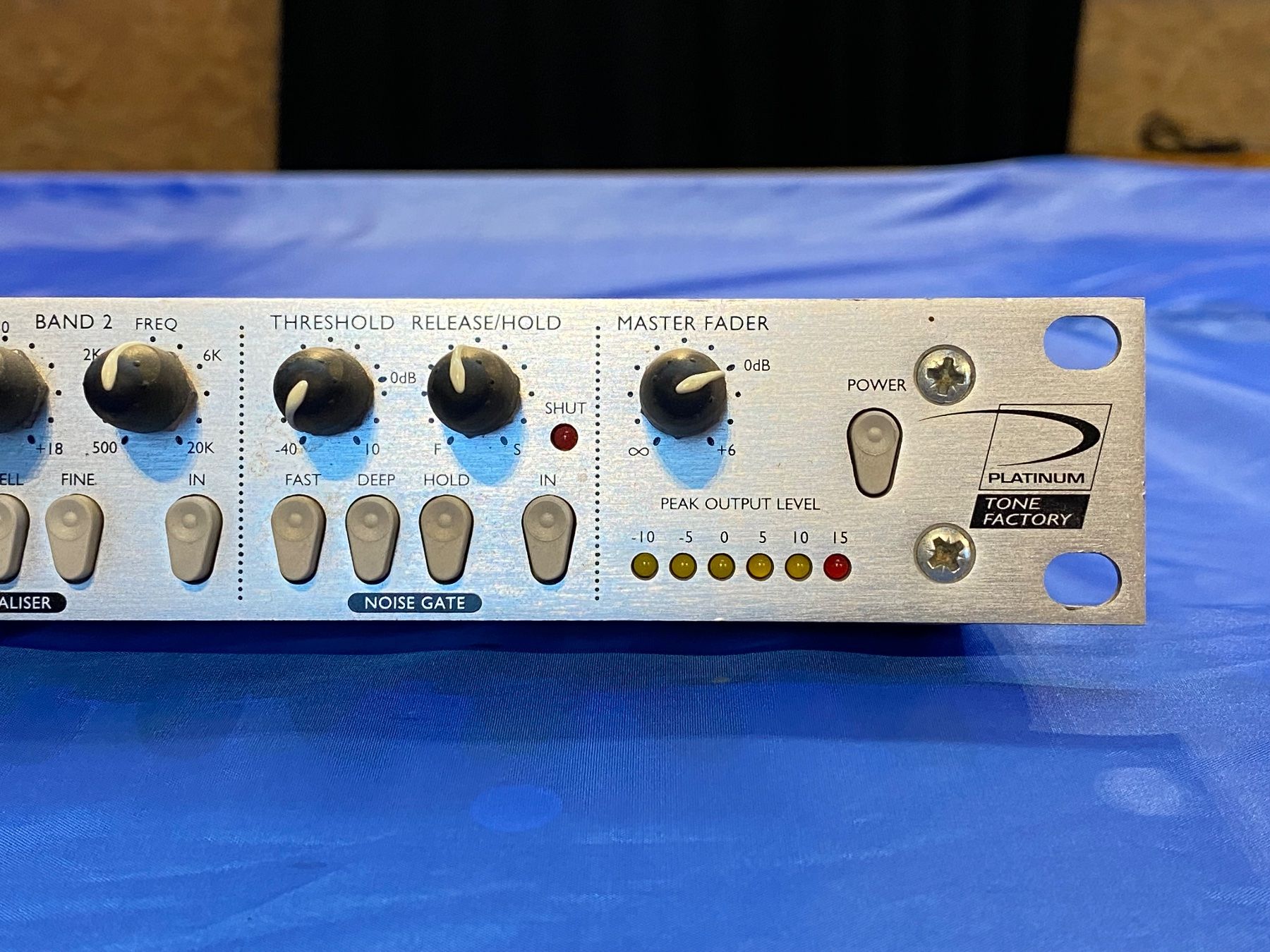 Strumenti musicali: Focusrite Platinum Tone Factory – Usato da Brügg BE venduto da Busima 2