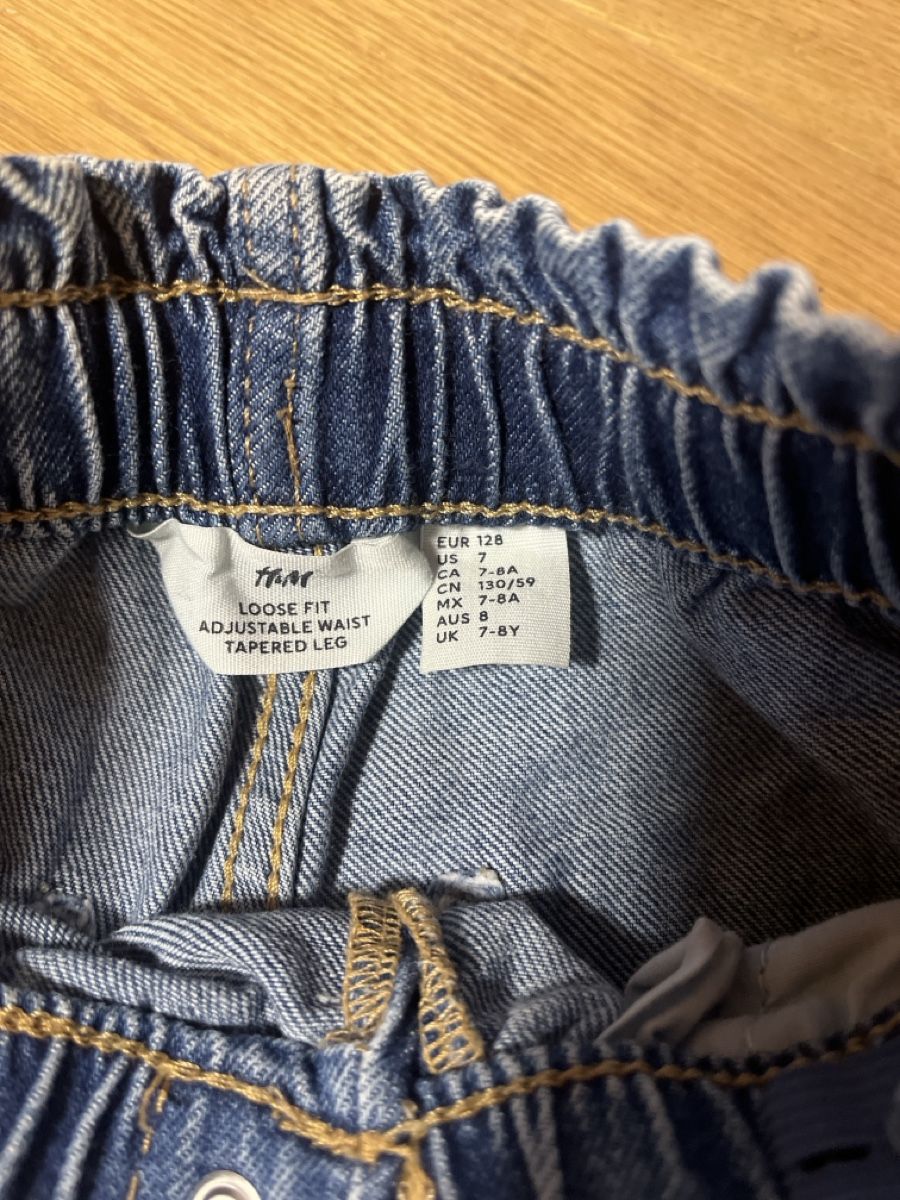H&M Pantaloni: Jeans 128 – Usato da Balmberg venduto da Berglihof 1