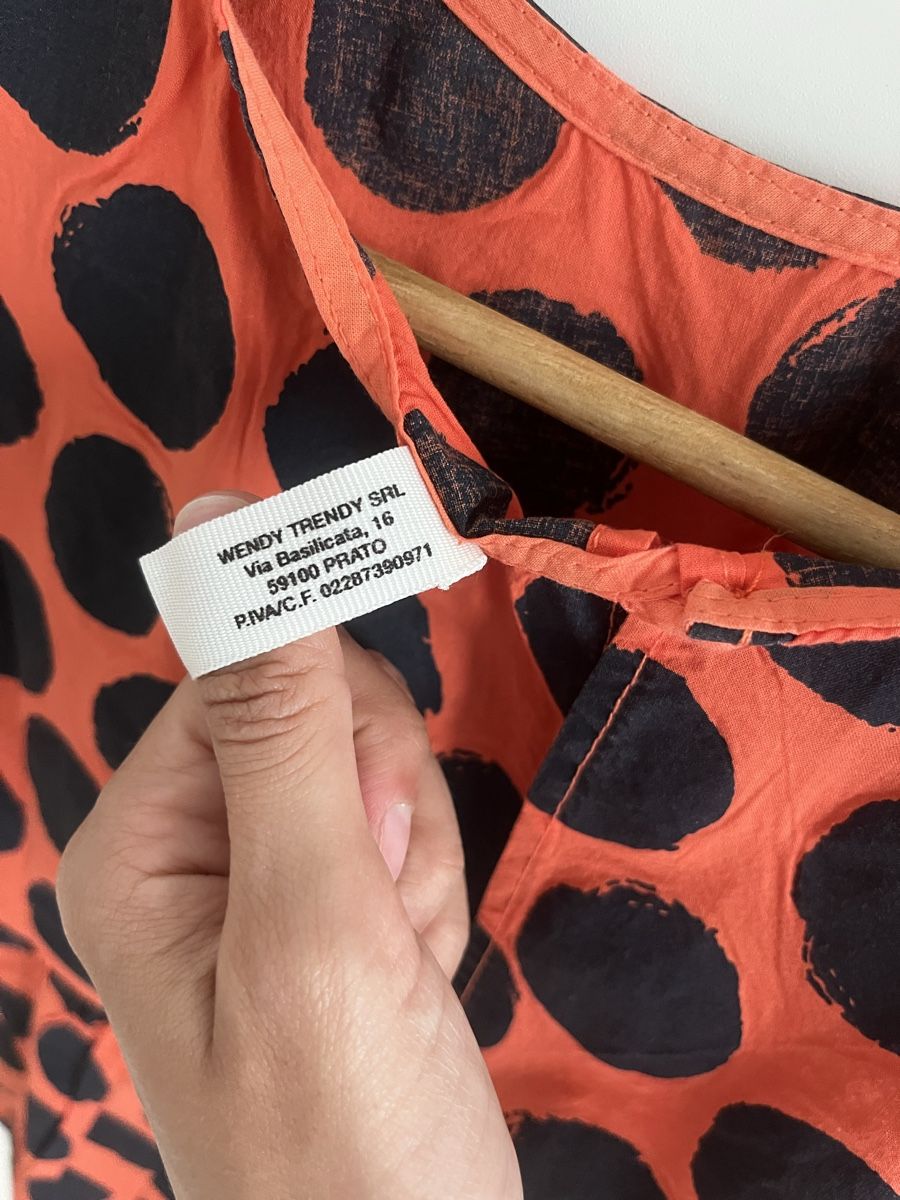 Chemisiers: Damen Bluse orange mit dunkelblauen Punkte – D'occasion à Zürich par vitobossha 4