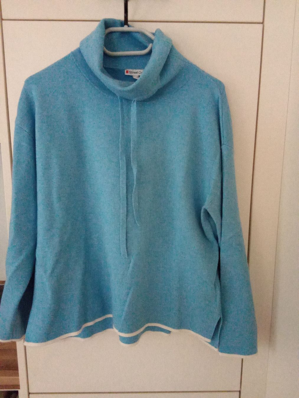 Maglioni & Felpe: Damen Pullover Street One hellblau Grösse 40 – Usato da Lauterbrunnen venduto da Idi13
