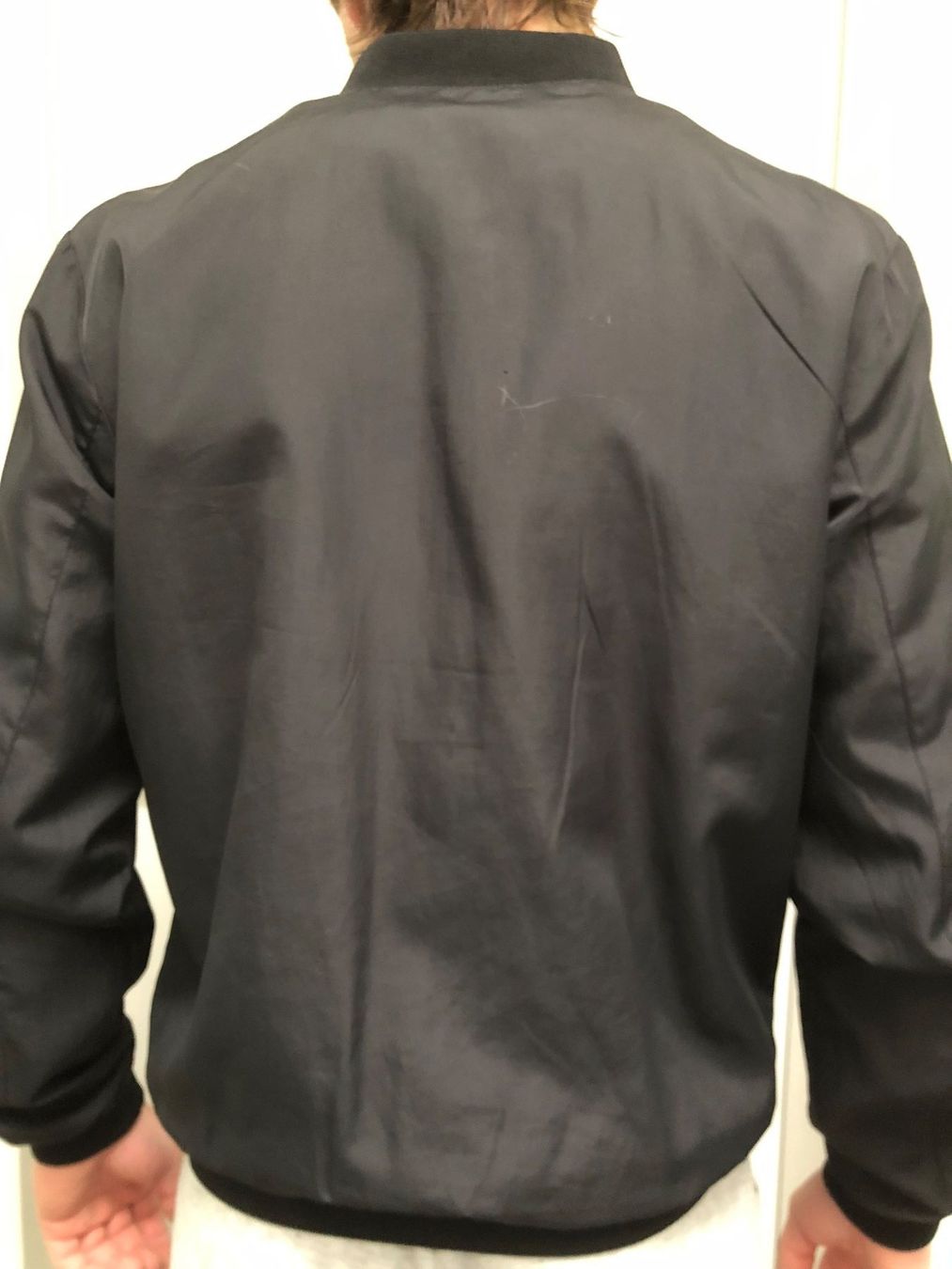 Giacche & Cappotti: Jacke, schwarz, Grösse M – Usato da Oberkirch LU venduto da Simba03 3