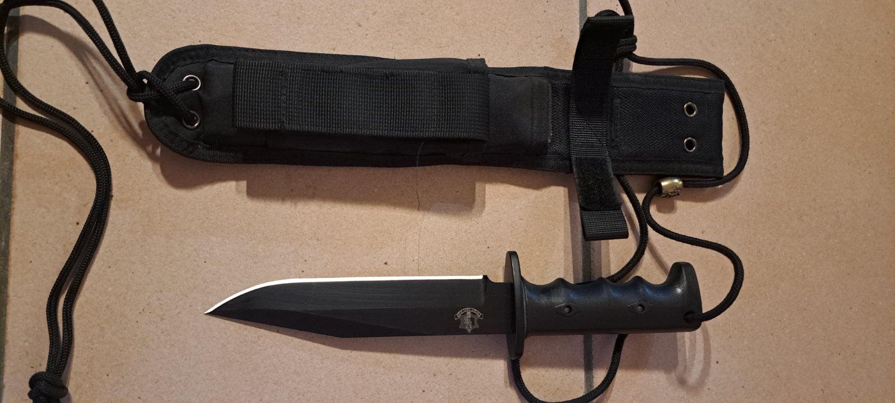 Coltellini militari: couteau Dustar – Usato da les hauts geneveys venduto da 401