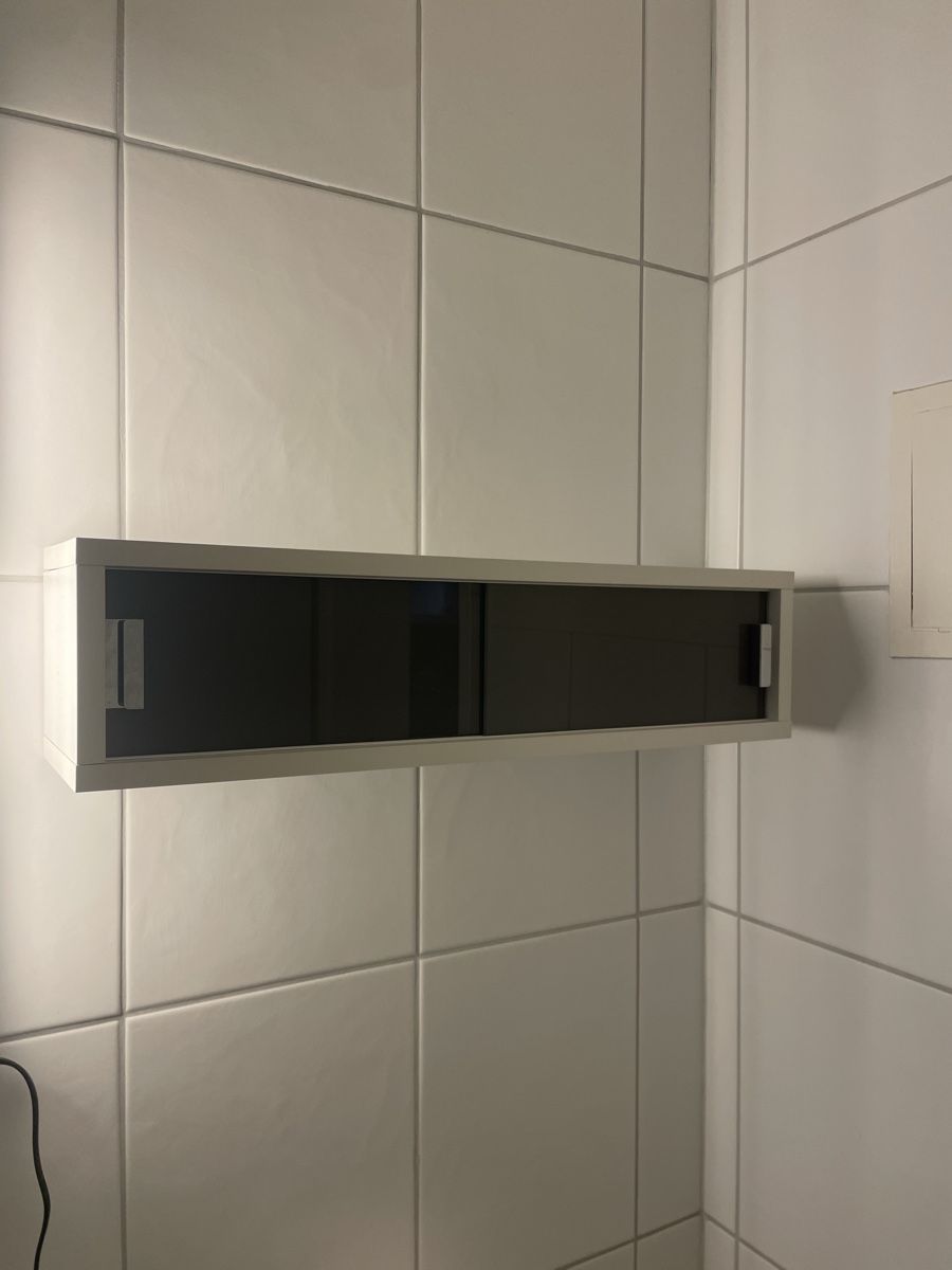 Mobili per bagno: 3 Badezimmermöbel – Usato da Thalwil venduto da isabel.schuhmacher 4