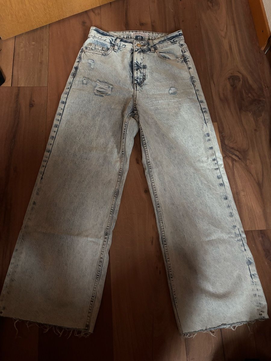 Jeans: Jeanshose – Gebraucht aus Steffisburg von suunnaunn