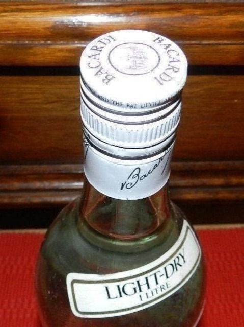Bacardi Bevande alcoliche: Bacardi Rum Superior 1980s – Nuovo (secondo la descrizione) da Emmenbrücke venduto da Ulisse-22 4