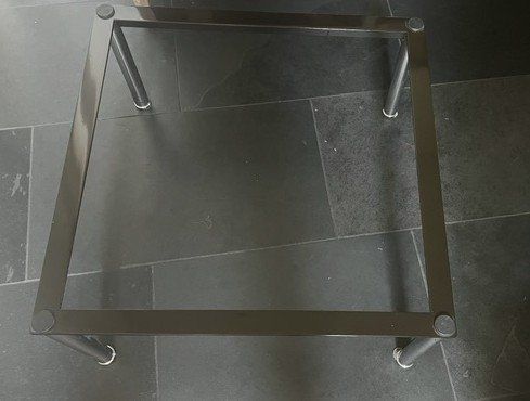 Le Corbusier Tables: Le Corbusier Salontisch – D'occasion à Niederhasli par Betzgi 1