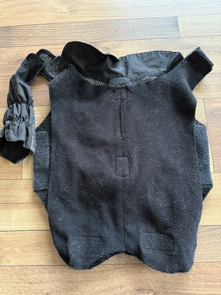 Abbigliamento: Hundemantel – Usato da Kefikon ZH venduto da Haligali81 2