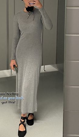 Zara Kleid, Grau, Gr. S, Langarm, Herbst-Look, Top Zustand