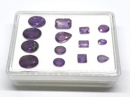 Lot 50.12 ct Améthystes Tailles diverses Valeur 600.- Fr.