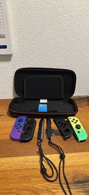 Nintendo Console: Nitendo Switch OLED – Usato da Oftringen venduto da la_liindas 1