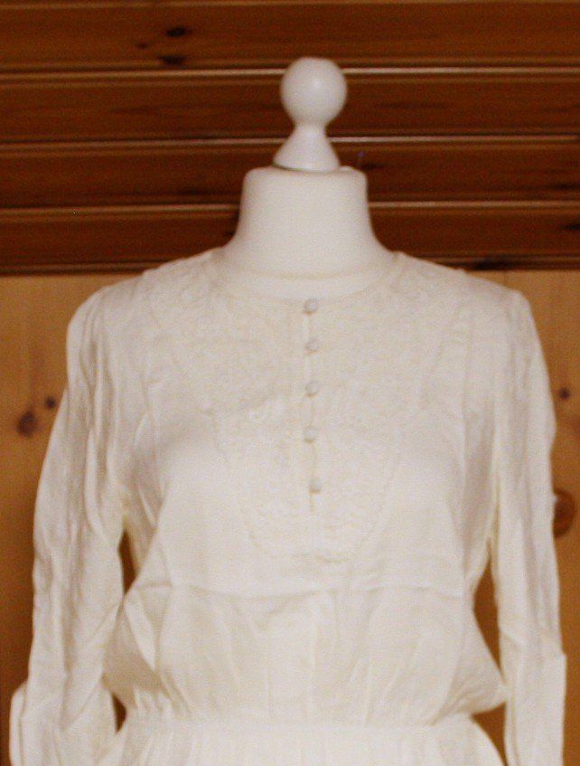 Camicette: Bluse naturweiss Gr. M – Usato da Flüelen venduto da Diversicum-Vintage 1
