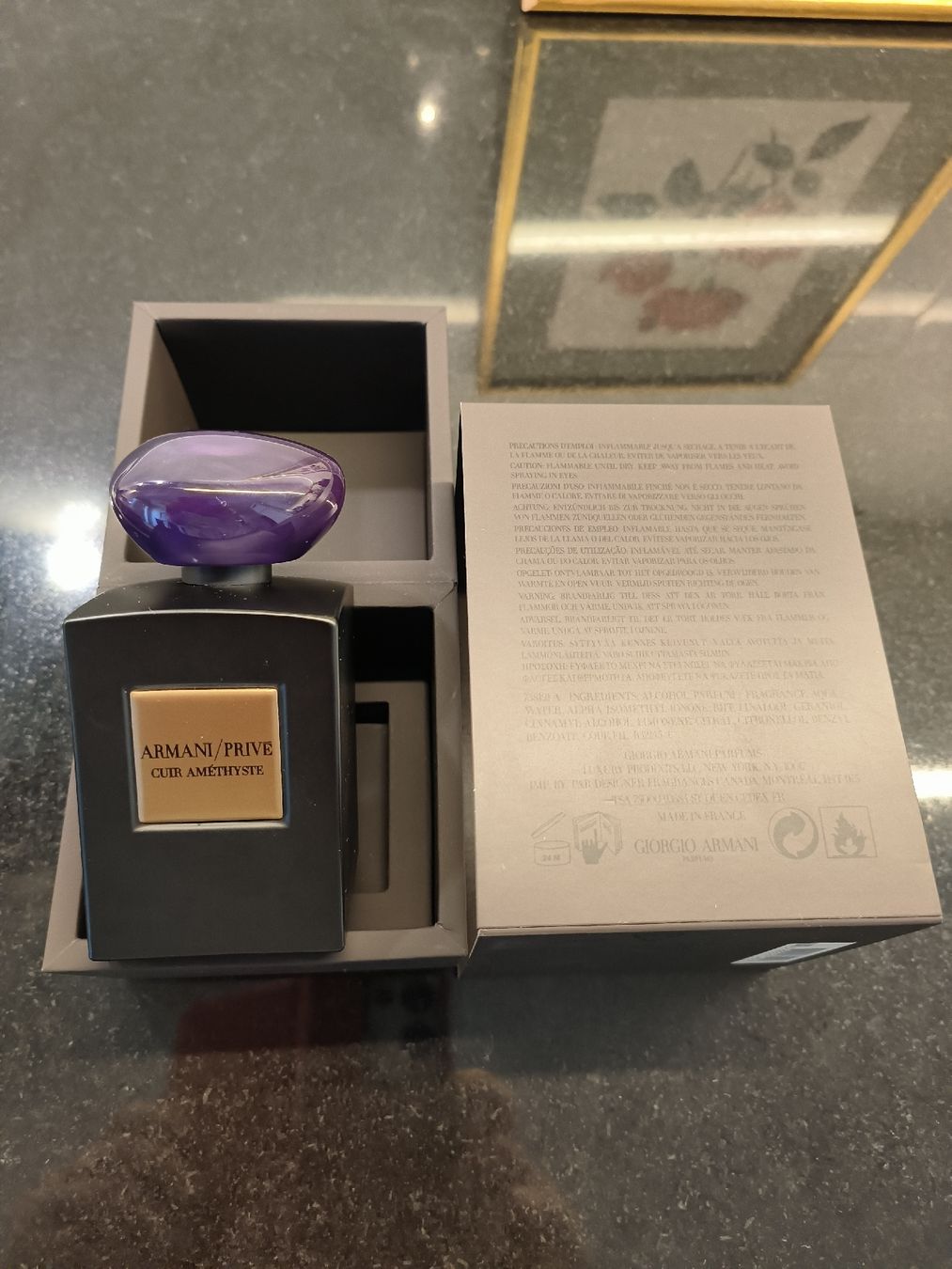 Armani Profumi & Eau de Toilette: Armani privé Cuir Améthyste 100 ml – Usato da Carouge GE venduto da pro_xrm5 3