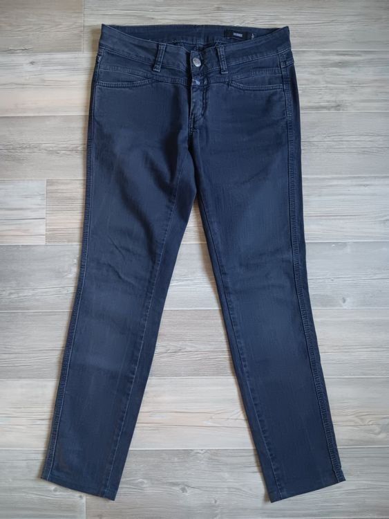 Closed Jeans: Jeans CLOSED    Taille / Grosse 26 .... – Gebraucht aus Cossonay-ville von Super-Price-Quality