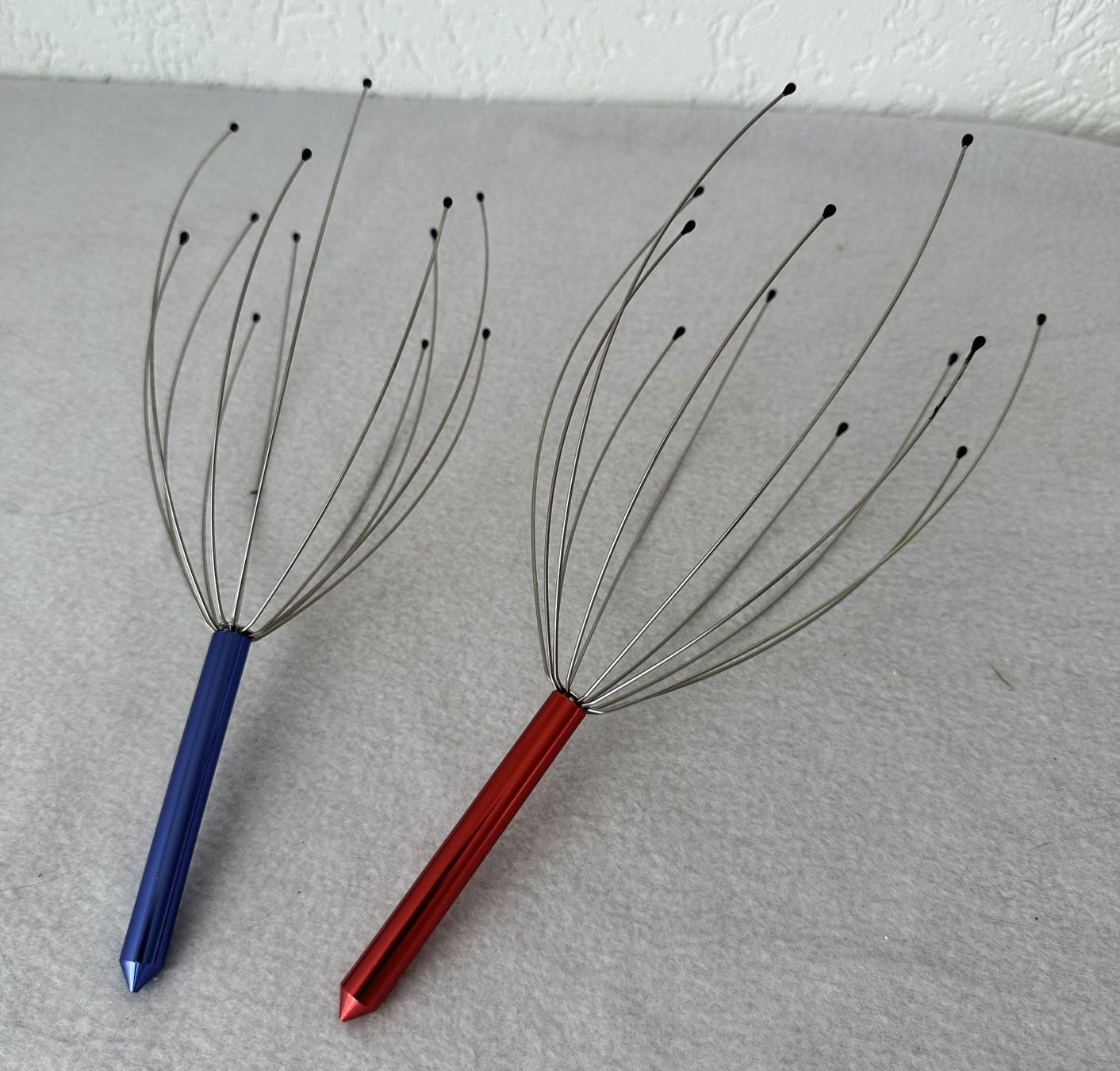 Dispositivi per massaggi: Massage-Set 3-teilig | Kopfmassage-Besen & Körper-Roller – Usato da Auw venduto da beretta1966 3