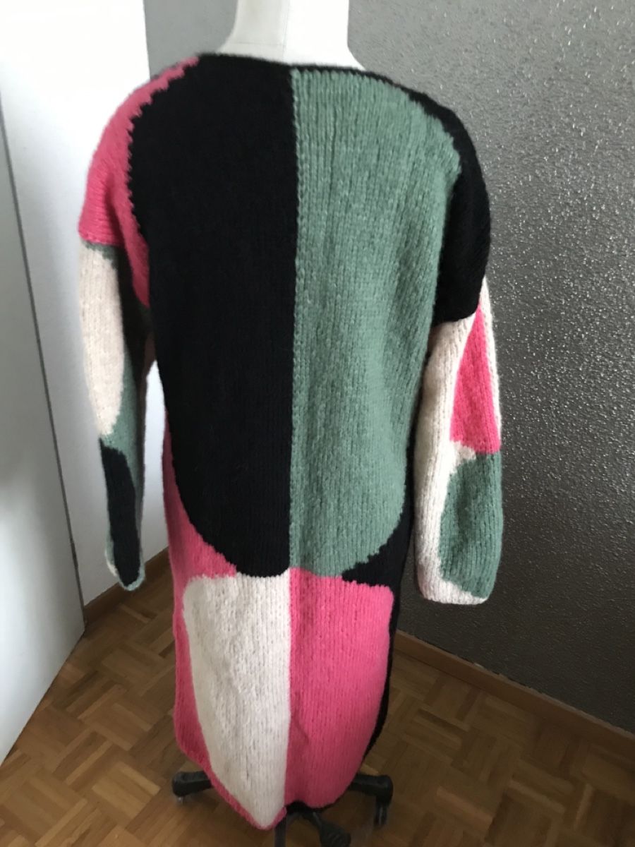 Cappotti: Mantel handgestrickt, Grösse 44 – Nuovo e nell'imballaggio originale da Romanshorn venduto da Altstadthaus 1