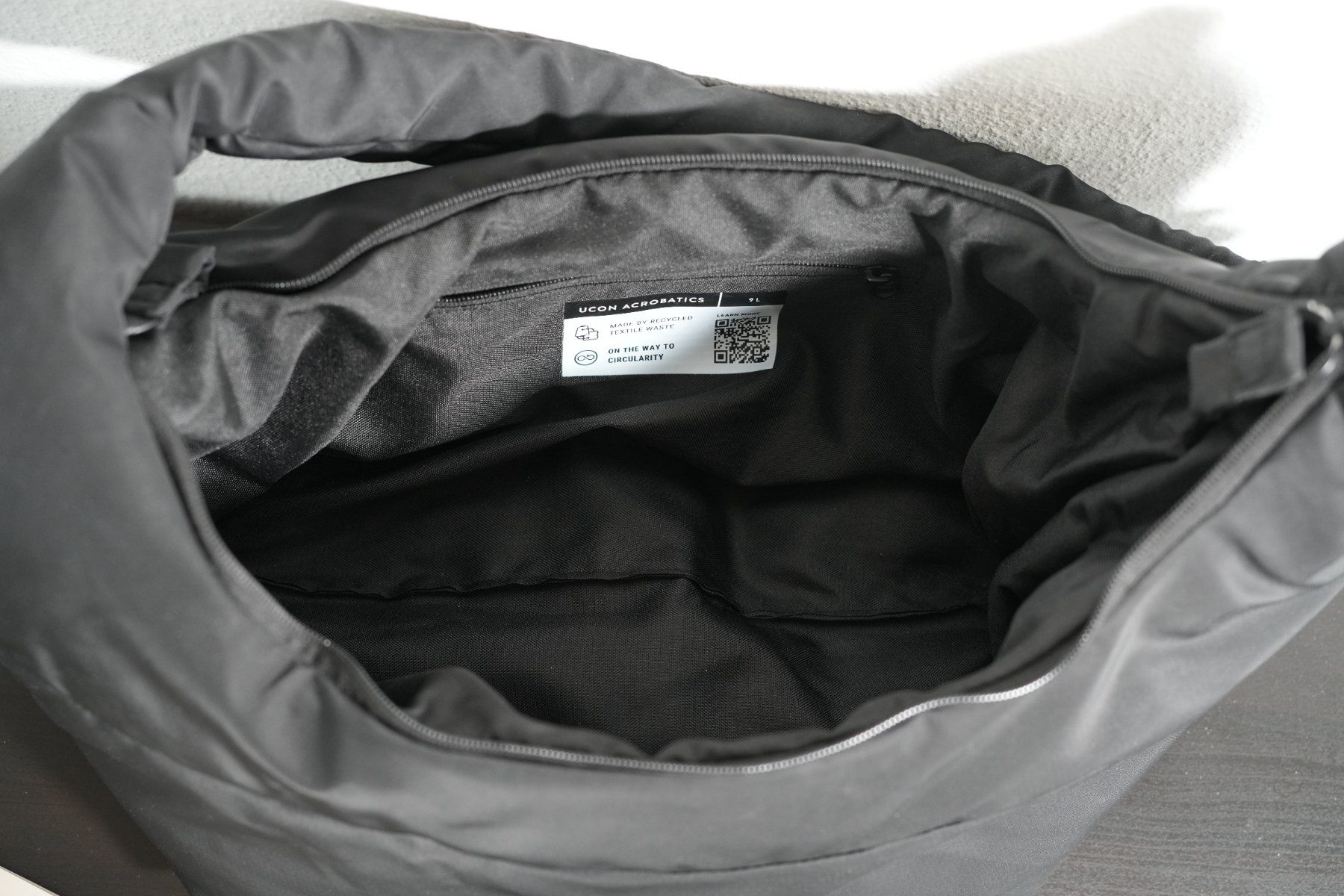 Borse: Ucon Acrobatics Moss Shota Medium - Black – Usato da Neuchâtel venduto da yan_lq56 2