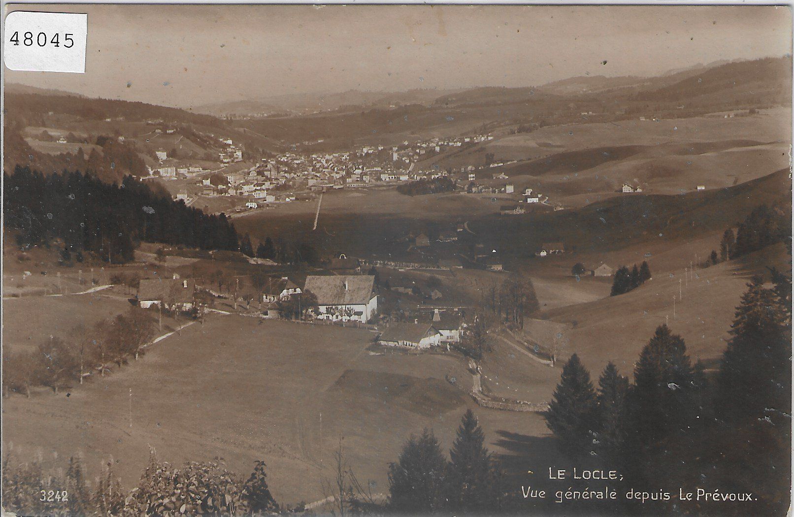 Cartoline postali: Le Locle - Vue generale depuis Le Prevoux – Usato da Ettingen venduto da Kartenplanet