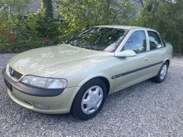 Opel Vectra Automat 65.000 km top Zustand 
