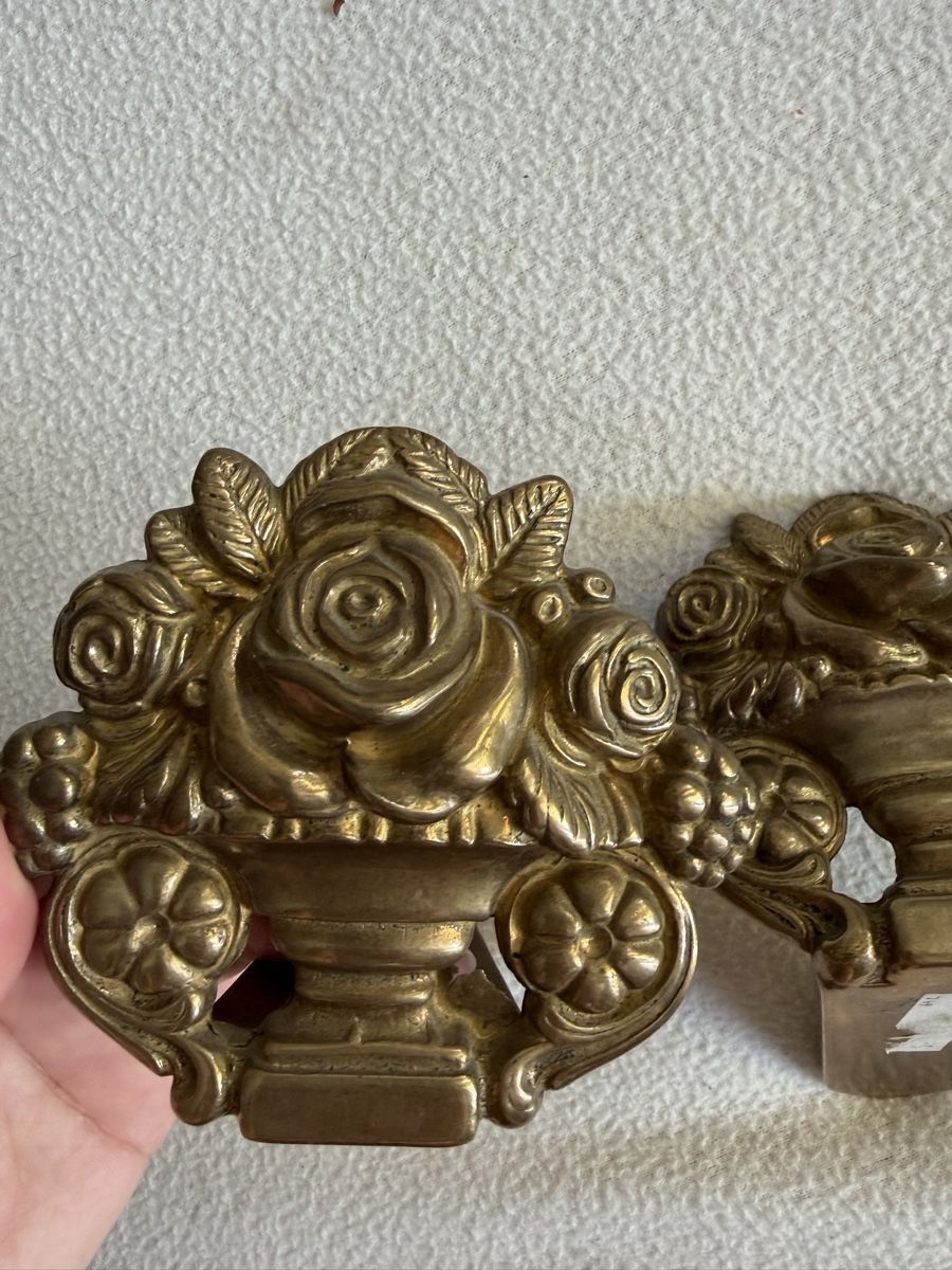 Sonstige Dekorationen & Accessoires: Vintage messing Buchstütze  pair floral – Gebraucht aus Zürich von dor_9l9g 1